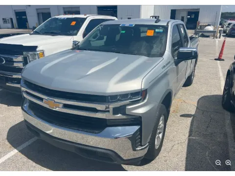 Silver 2019 Chevrolet Silverado 1500 LT for sale in Summerville, SC