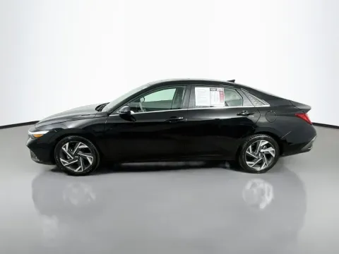 More photos of 2025 Hyundai Elantra SEL Convenience at Automaxx of the Carolinas, SC