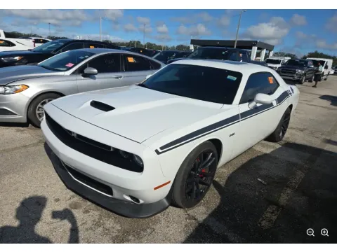 White 2023 Dodge Challenger R/T for sale in Summerville, SC