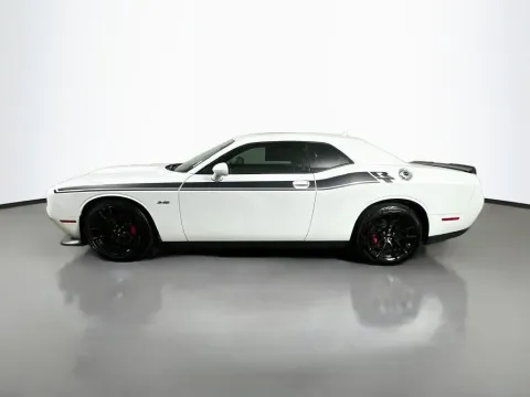 More photos of 2023 Dodge Challenger R/T at Automaxx of the Carolinas, SC