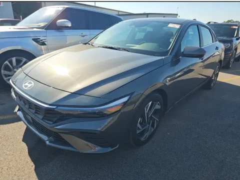 Gray 2025 Hyundai Elantra SEL Convenience for sale in Summerville, SC