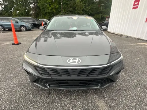 Photos of 2025 Hyundai Elantra SEL Convenience for sale in Summerville, SC at Automaxx of the Carolinas