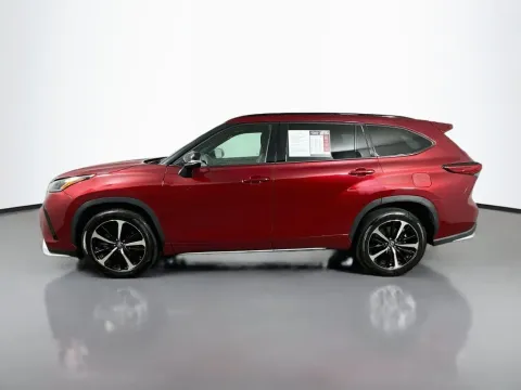 More photos of 2021 Toyota Highlander XSE at Automaxx of the Carolinas, SC
