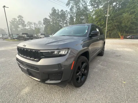 More photos of 2023 Jeep Grand Cherokee L Altitude at Automaxx of the Carolinas, SC