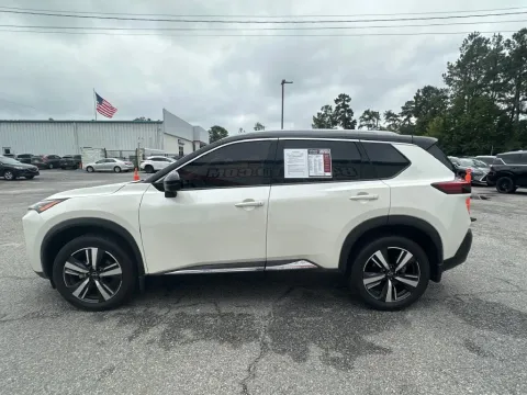 More photos of 2023 Nissan Rogue SL at Automaxx of the Carolinas, SC