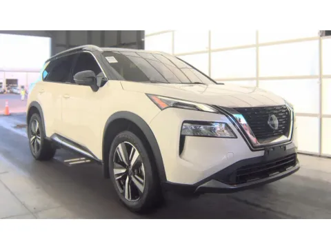 More photos of 2023 Nissan Rogue SL at Automaxx of the Carolinas, SC