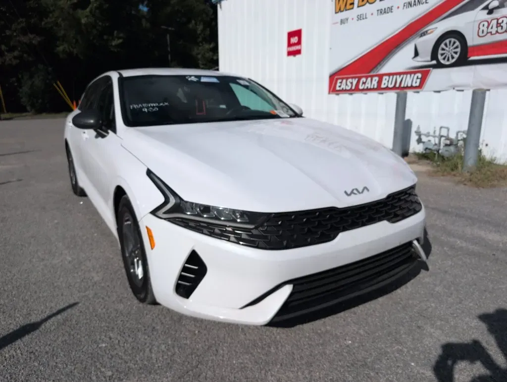 White 2022 Kia K5 LXS for sale in Summerville, SC