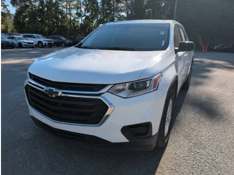 More photos of 2021 Chevrolet Traverse LS at Automaxx of the Carolinas, SC