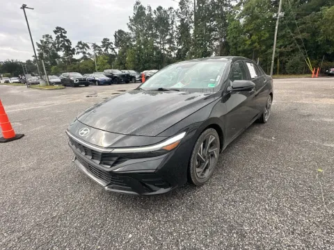 Another view of 2024 Hyundai Elantra Limited for sale in Summerville, SC at Automaxx of the Carolinas