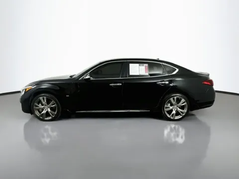 More photos of 2017 INFINITI Q70L 5.6X at Automaxx of the Carolinas, SC