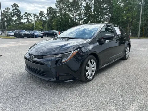 More photos of 2025 Toyota Corolla LE at Automaxx of the Carolinas, SC