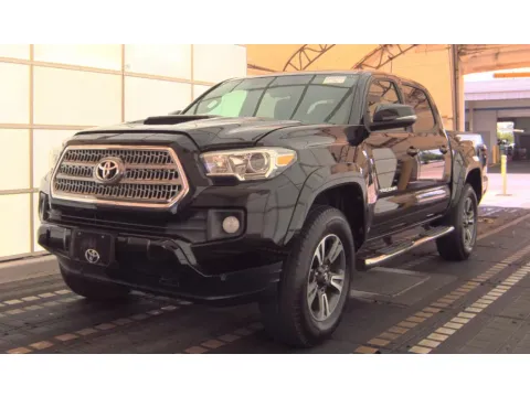 Black 2017 Toyota Tacoma TRD Sport for sale in Summerville, SC