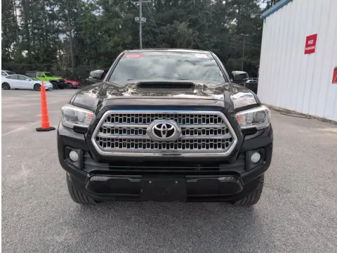 Another view of 2017 Toyota Tacoma TRD Sport for sale in Summerville, SC at Automaxx of the Carolinas