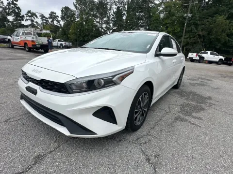 More photos of 2024 Kia Forte LXS at Automaxx of the Carolinas, SC