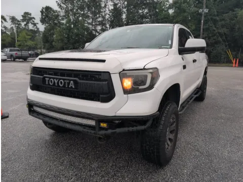Another view of 2017 Toyota Tundra SR5 for sale in Summerville, SC at Automaxx of the Carolinas