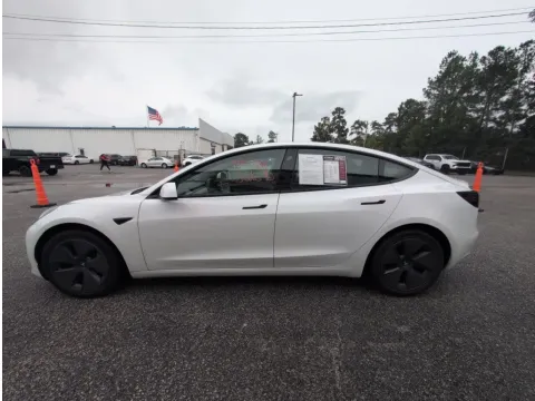 More photos of 2021 Tesla Model 3 Standard Range Plus at Automaxx of the Carolinas, SC