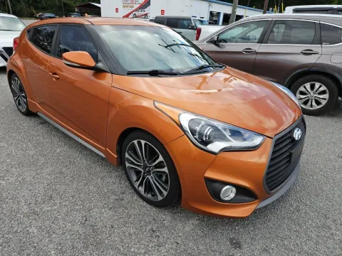 More photos of 2016 Hyundai Veloster Turbo at Automaxx of the Carolinas, SC