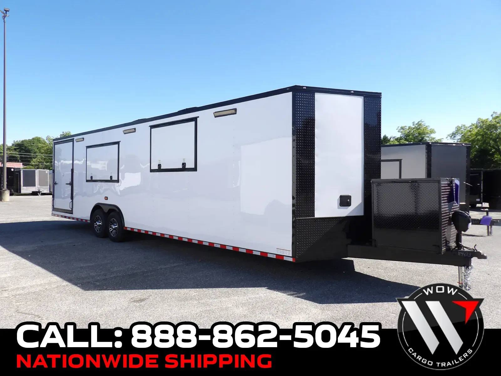 White 2026 Diamond Cargo 8.5X32 Enclosed for sale in Cochran, GA
