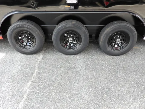 More photos of 2026 Hook & Line Cargo 8.5X30 Custom Race at WOW Cargo Trailers, GA