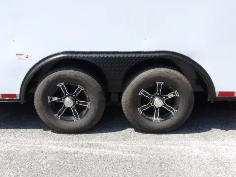 More photos of 2027 South GA Cargo 8.5X28 SGC Race at WOW Cargo Trailers, GA