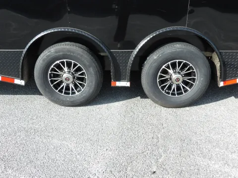 More photos of 2027 Diamond Cargo 8.5X24 Custom Race at WOW Cargo Trailers, GA
