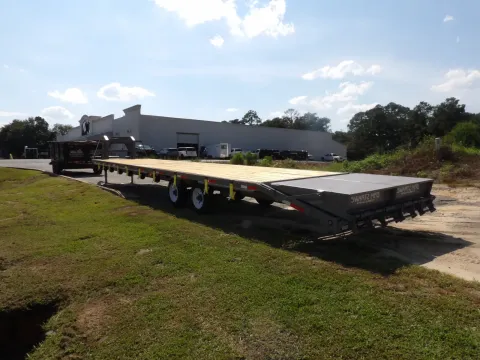 More photos of 2026 Swartz 102"X40' Flat Deck at WOW Cargo Trailers, GA