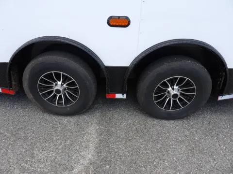More photos of 2027 Diamond Cargo 8.5X28 Custom Race at WOW Cargo Trailers, GA