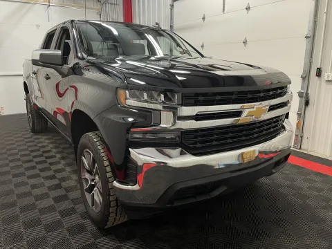 More photos of 2020 Chevrolet Silverado 1500 LT at Oakley Auto World, MO