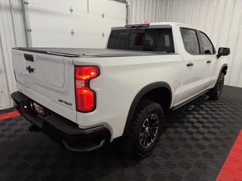 More photos of 2023 Chevrolet Silverado 1500 ZR2 at Oakley Auto World, MO