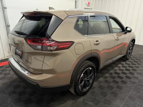 More photos of 2024 Nissan Rogue SV at Oakley Auto World, MO