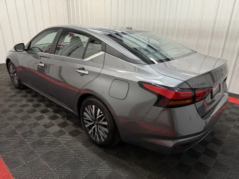 Photos of 2025 Nissan Altima 2.5 SV for sale in Branson West, MO at Oakley Auto World