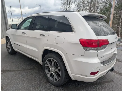 Photos of 2020 Jeep Grand Cherokee Overland for sale in Branson West, MO at Oakley Auto World