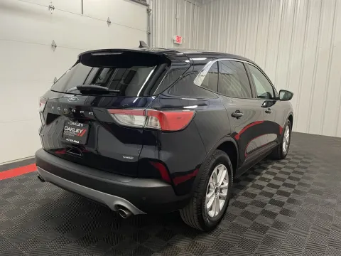 More photos of 2021 Ford Escape Hybrid SE at Oakley Auto World, MO