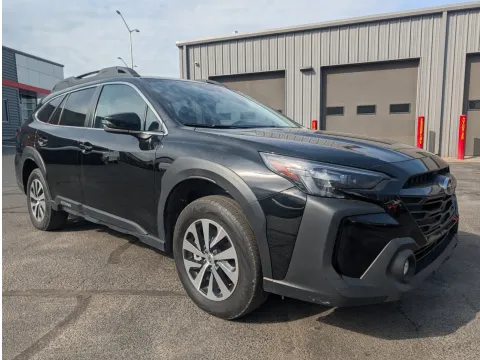 More photos of 2023 Subaru Outback Premium at Oakley Auto World, MO