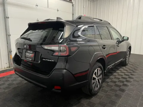 More photos of 2023 Subaru Outback Premium at Oakley Auto World, MO