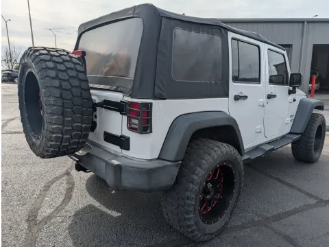 More photos of 2016 Jeep Wrangler Unlimited Sport at Oakley Auto World, MO
