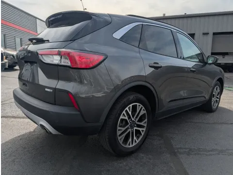 More photos of 2020 Ford Escape SEL at Oakley Auto World, MO