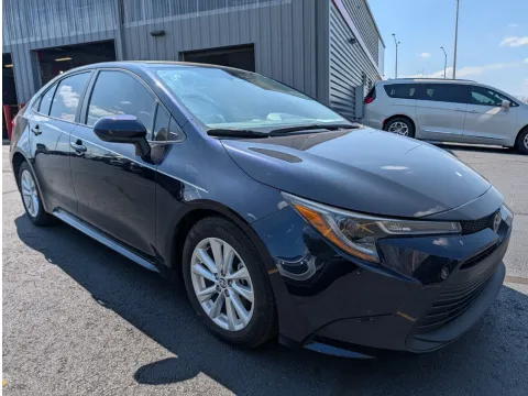 More photos of 2023 Toyota Corolla LE at Oakley Auto World, MO
