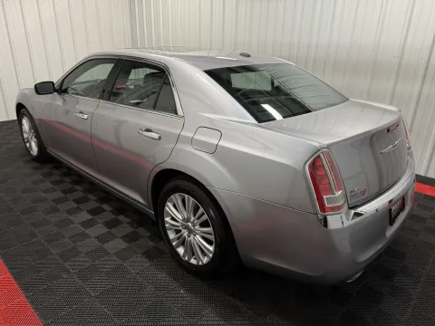 Photos of 2014 Chrysler 300 C for sale in Branson West, MO at Oakley Auto World