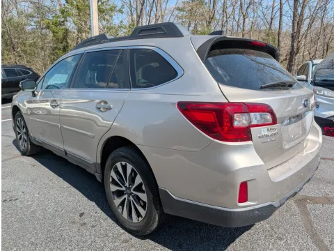 Photos of 2017 Subaru Outback 2.5i for sale in Branson West, MO at Oakley Auto World