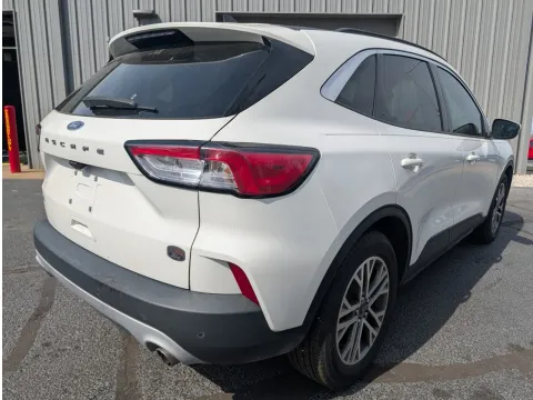More photos of 2022 Ford Escape SEL at Oakley Auto World, MO