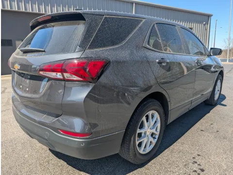 More photos of 2022 Chevrolet Equinox LS at Oakley Auto World, MO