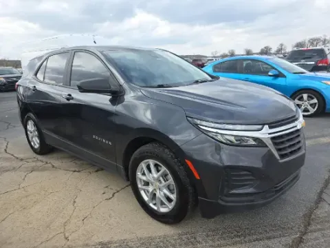 More photos of 2022 Chevrolet Equinox LS at Oakley Auto World, MO