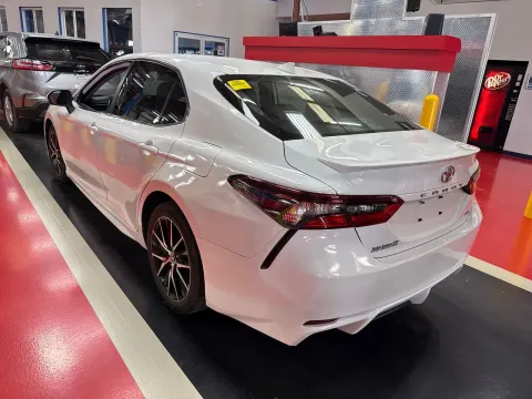 Photos of 2024 Toyota Camry SE for sale in Branson West, MO at Oakley Auto World
