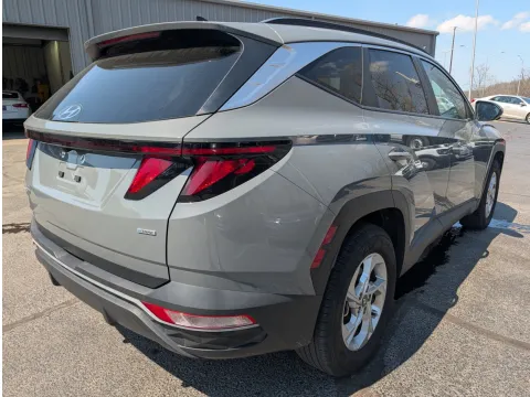 More photos of 2024 Hyundai Tucson SEL at Oakley Auto World, MO