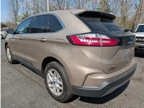 Photos of 2021 Ford Edge SEL for sale in Branson West, MO at Oakley Auto World