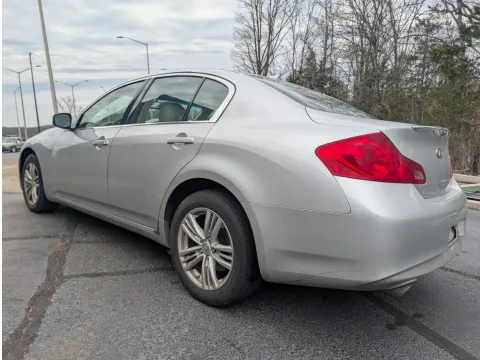 Photos of 2011 INFINITI G37 X for sale in Branson West, MO at Oakley Auto World