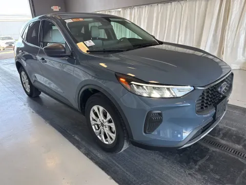 More photos of 2024 Ford Escape Active at Oakley Auto World, MO