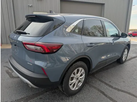 More photos of 2024 Ford Escape Active at Oakley Auto World, MO