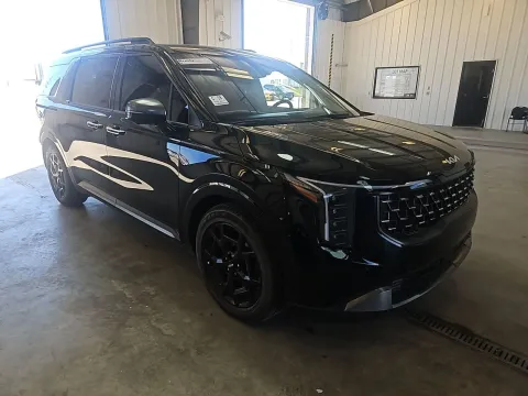 More photos of 2025 Kia Carnival SX Prestige at Oakley Auto World, MO
